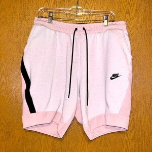Nike tech fleece shorts